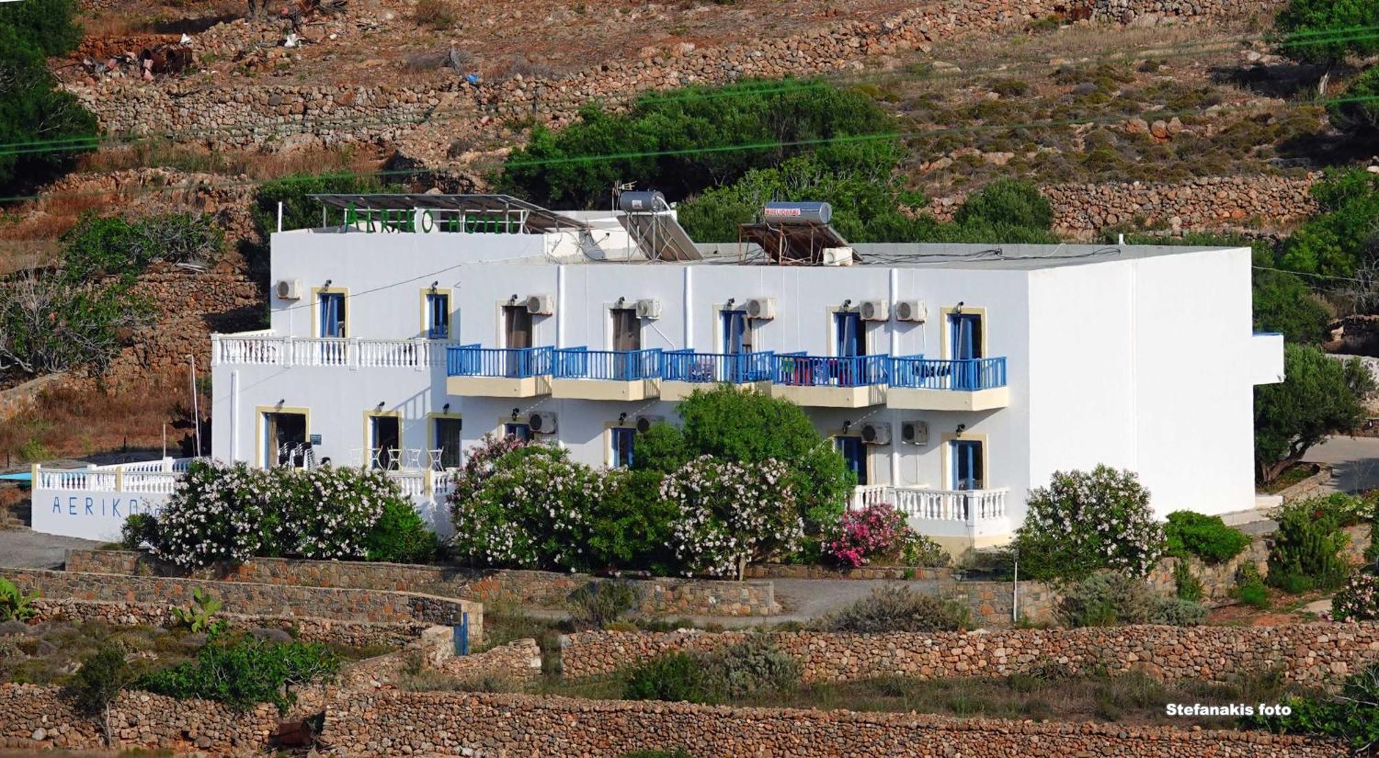 Aeriko Hotel Apartments Agia Marina  Exteriör bild
